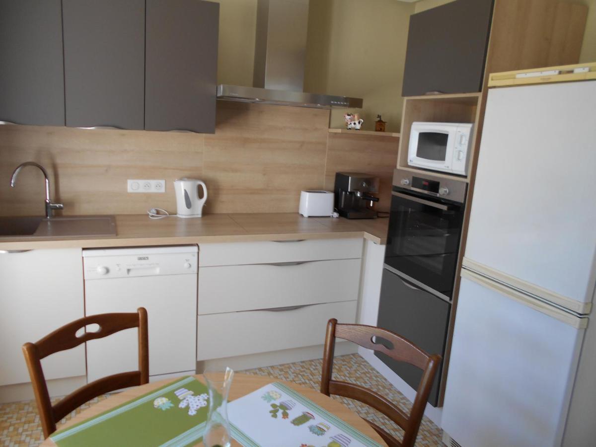 Gite Le Penten Villereal Bagian luar foto