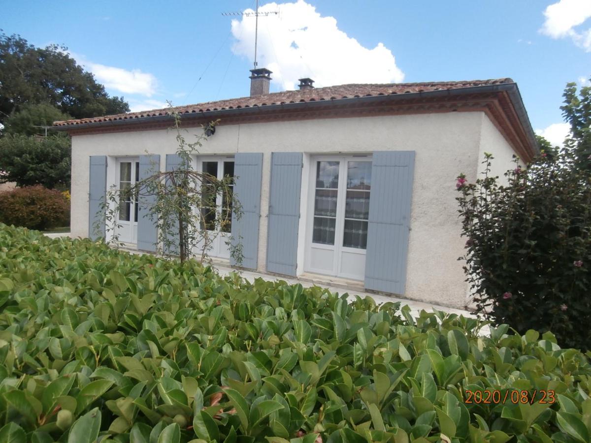 Gite Le Penten Villereal Bagian luar foto